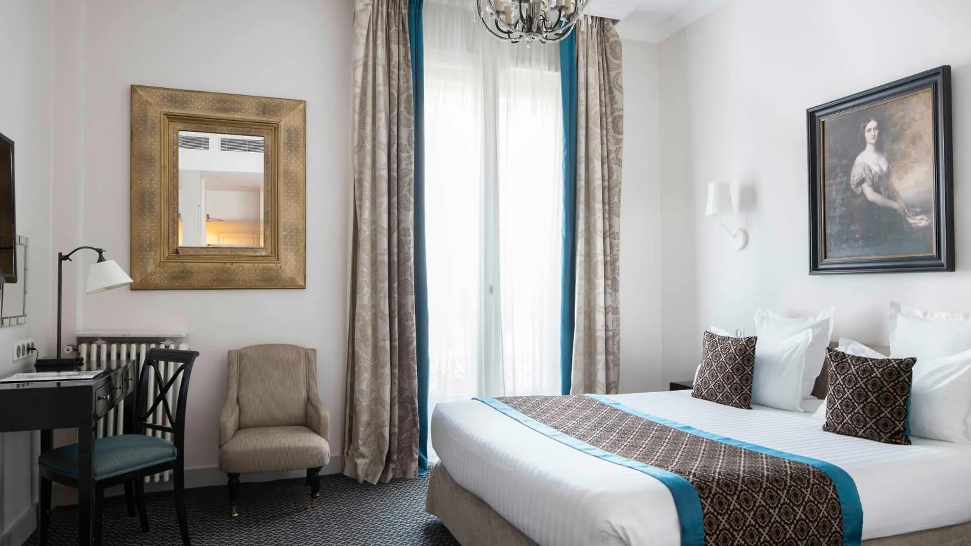 13 Hôtels Boutique dans le 8e Arrondissement qui Valent le Détour